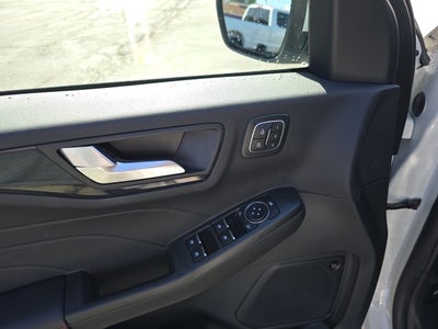 2025 Ford Escape Hybrid ST-Line Select