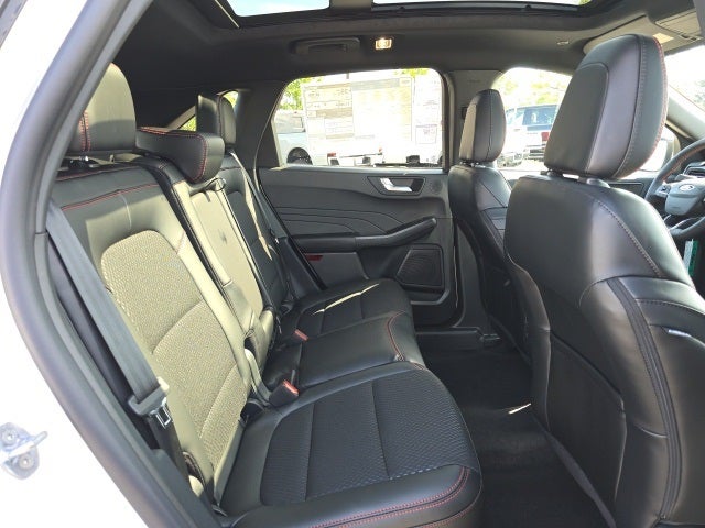 2025 Ford Escape Hybrid ST-Line Select