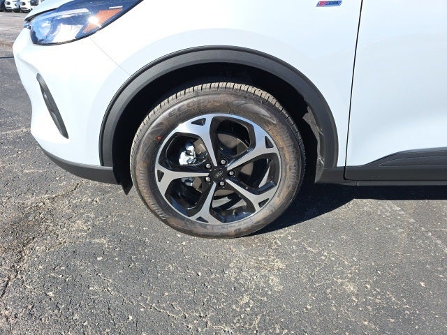 2026 Ford Escape Hybrid ST-Line Select