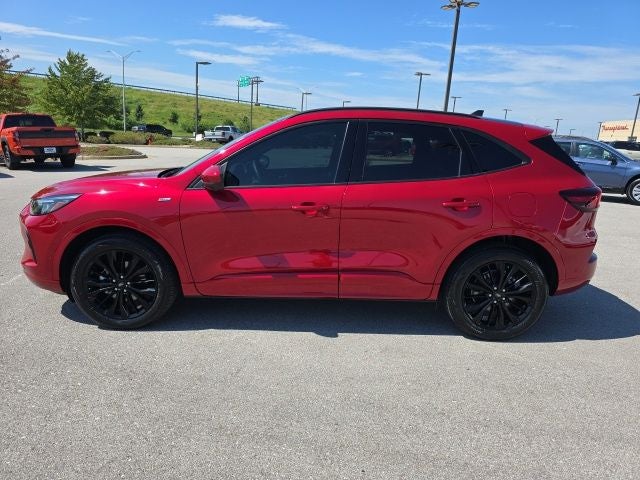 2024 Ford Escape ST-Line Elite