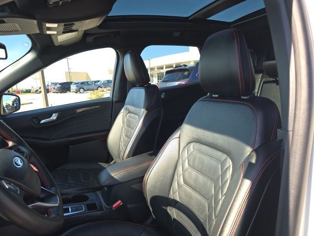 2024 Ford Escape ST-Line Elite