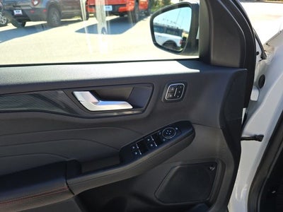 2024 Ford Escape ST-Line Elite