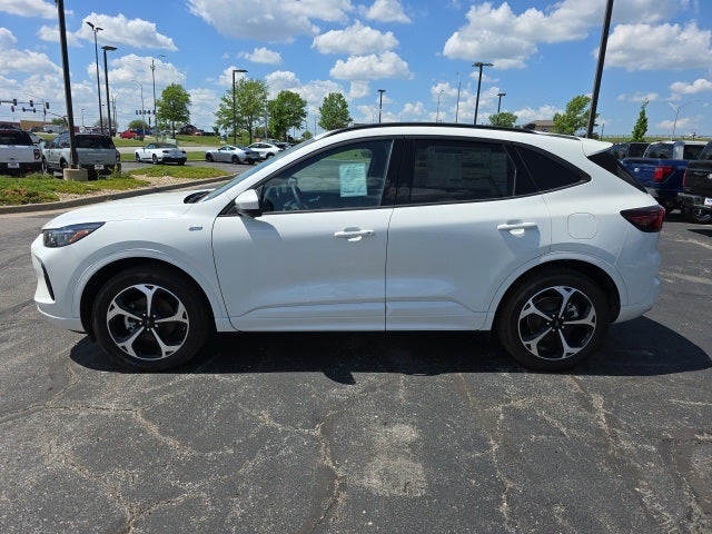 2025 Ford Escape Hybrid ST-Line Elite