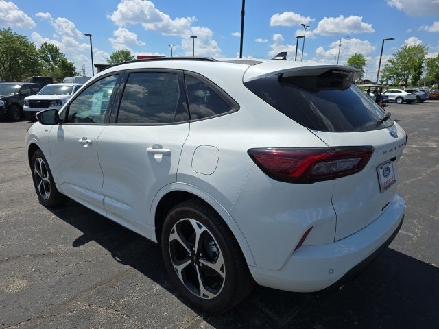 2025 Ford Escape Hybrid ST-Line Elite