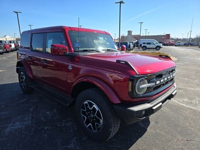 2026 Ford Bronco Outer Banks