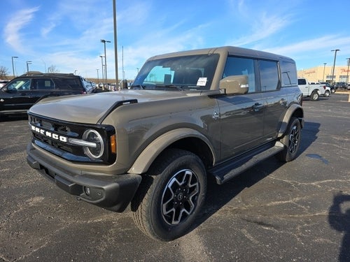 2025 Ford Bronco Outer Banks