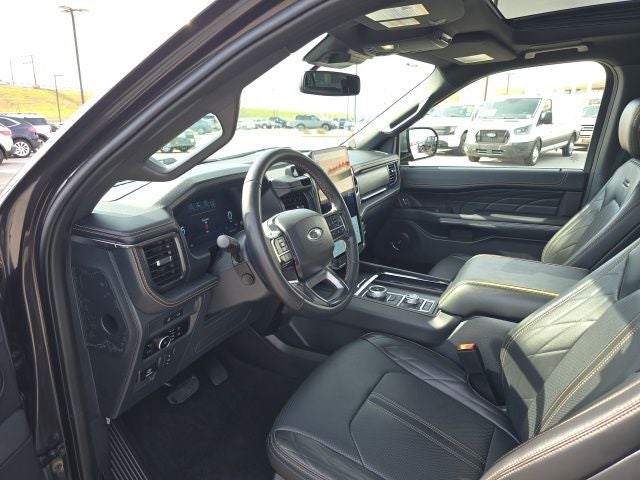 2024 Ford Expedition Platinum