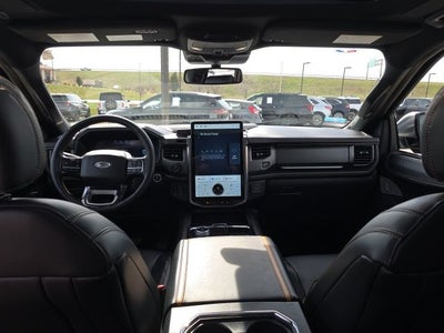 2024 Ford Expedition Platinum