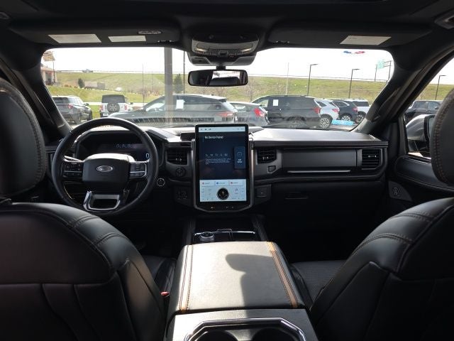 2024 Ford Expedition Platinum