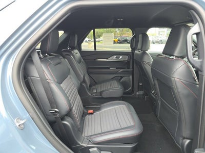 2027 Ford Explorer ST-Line