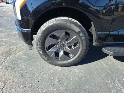 2025 Ford F-150 Lightning Lariat