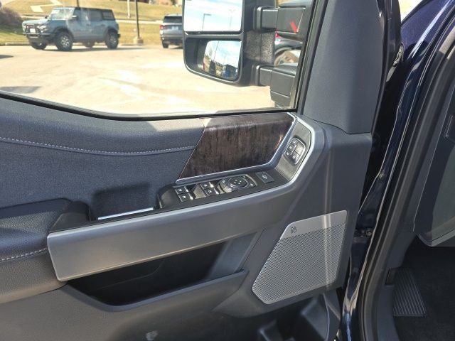 2023 Ford F-250SD Lariat