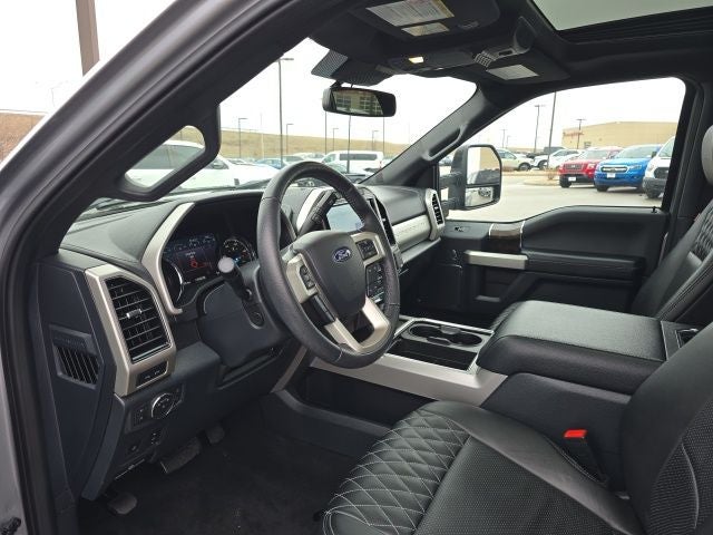 2022 Ford F-250SD Lariat