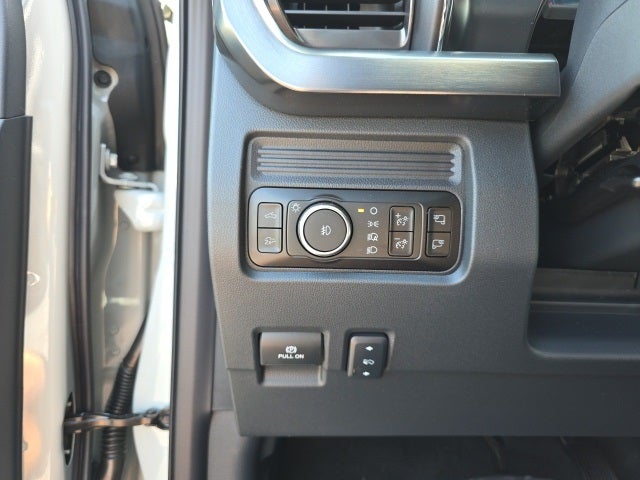 2025 Ford F-350SD Lariat