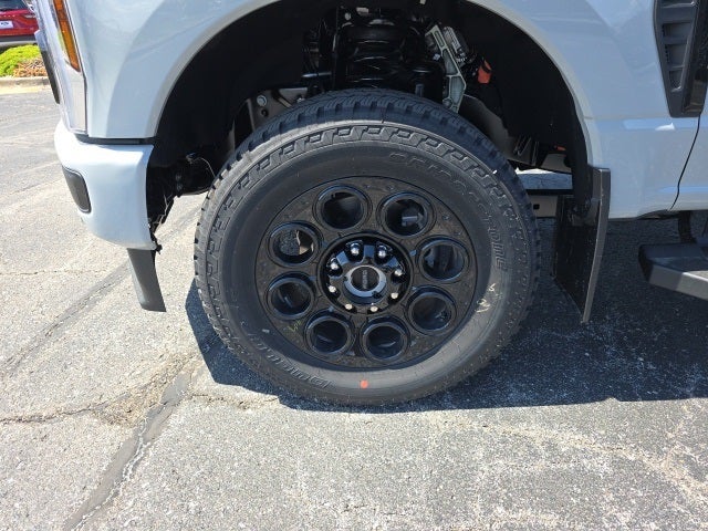 2025 Ford F-350SD Lariat