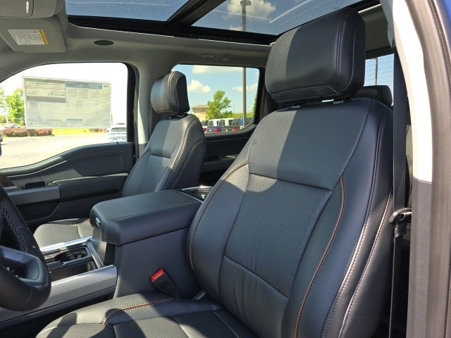 2025 Ford F-350SD Lariat