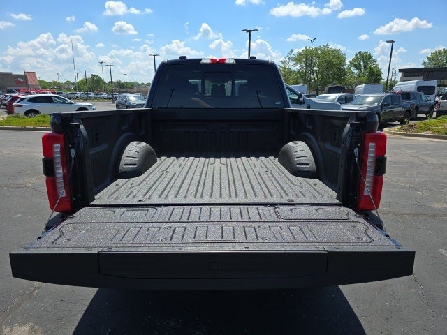 2025 Ford F-350SD Lariat