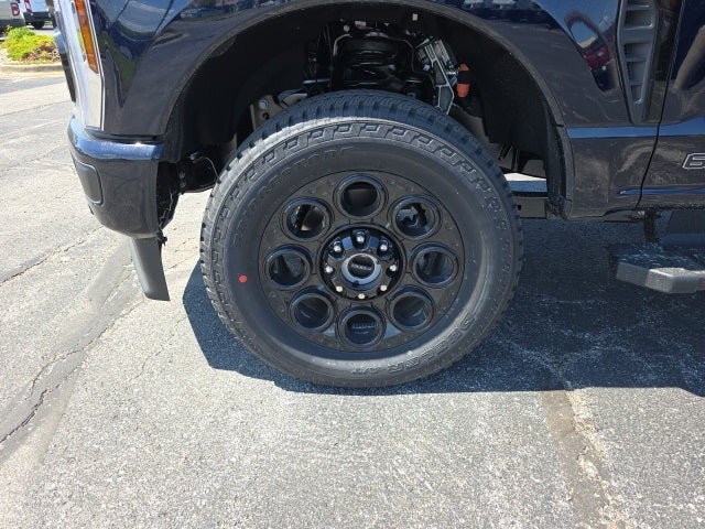 2025 Ford F-350SD Lariat