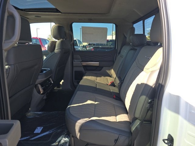 2027 Ford F-350SD Platinum DRW