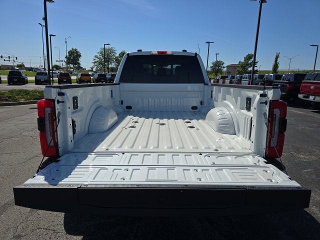 2027 Ford F-350SD Platinum DRW
