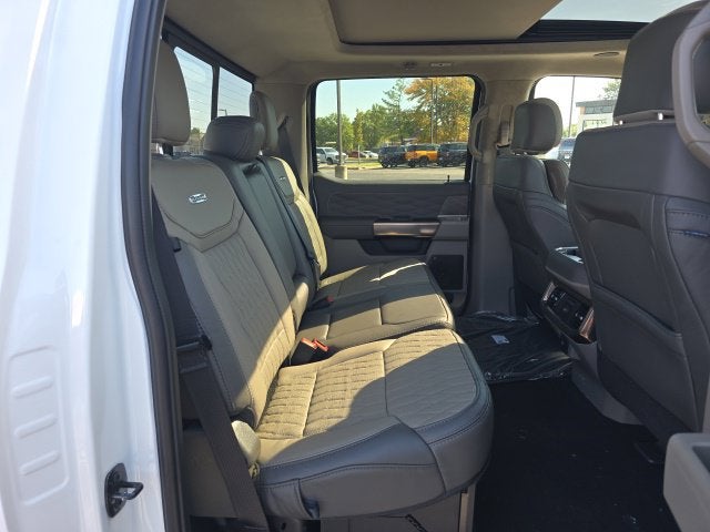 2027 Ford F-350SD Platinum DRW