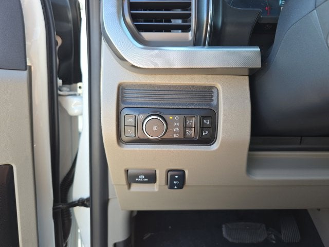 2027 Ford F-350SD Platinum DRW