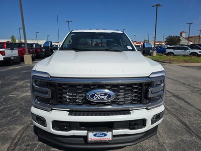 2027 Ford F-350SD Platinum DRW