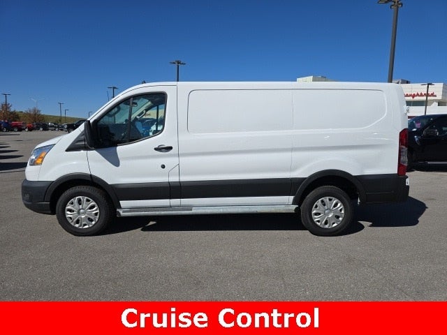 2022 Ford Transit-250 Base