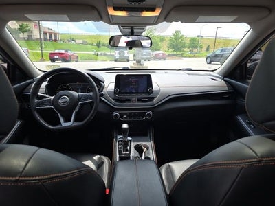 2022 Nissan Altima 2.5 SR