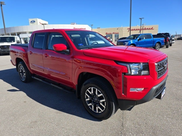 2022 Nissan Frontier SV
