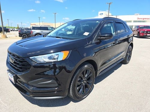 2022 Ford Edge SE