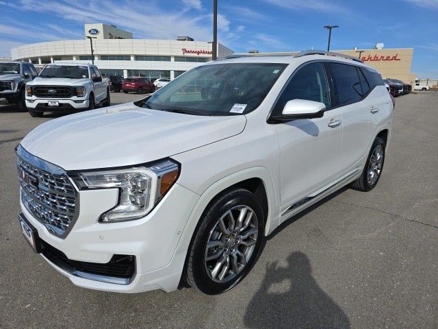 2022 GMC Terrain Denali