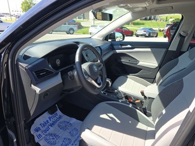 2024 Volkswagen Taos 1.5T SE