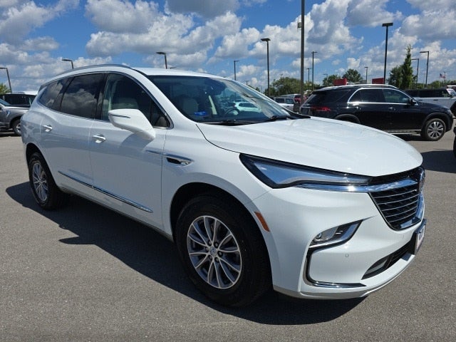 2024 Buick Enclave Essence