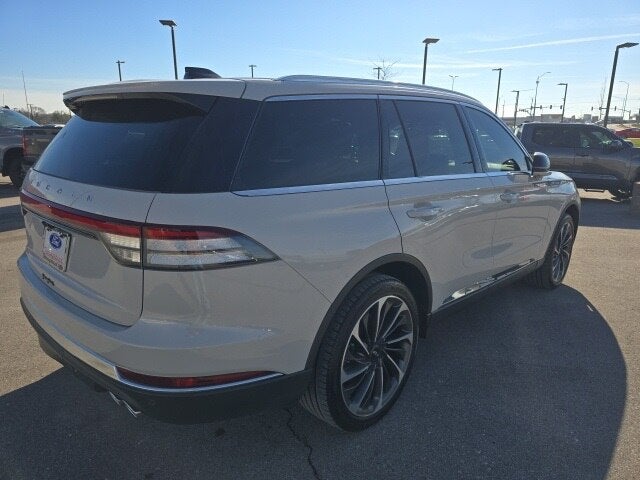 2025 Lincoln Aviator Reserve