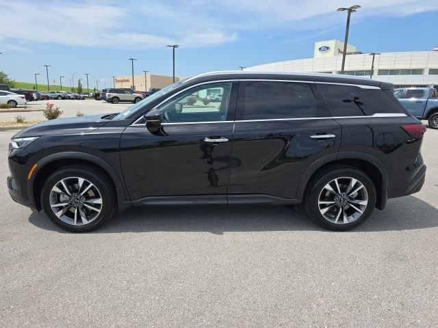 2023 INFINITI QX60 LUXE