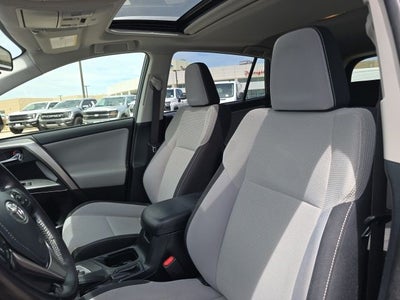 2016 Toyota RAV4 XLE
