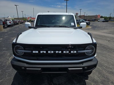 2026 Ford Bronco Outer Banks®