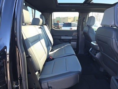 2025 Ford F-150 Lightning Lariat®